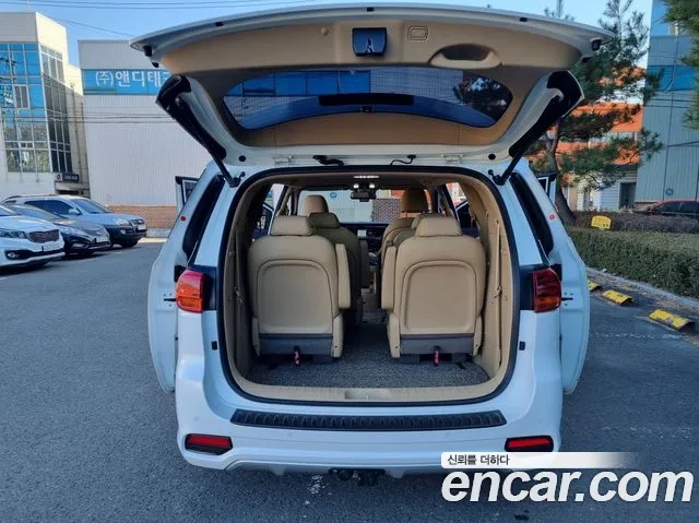 Kia The New Carnival id 2917612 из Кореи 2