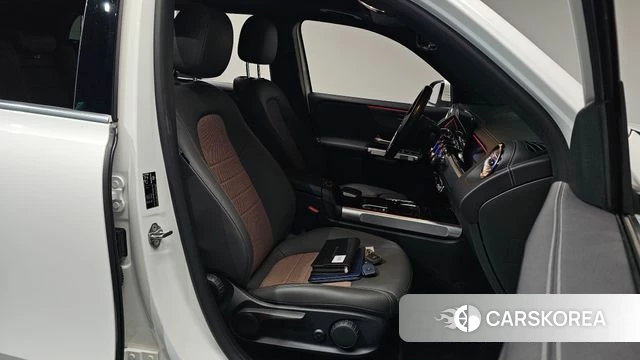 Mercedes-Benz EQB X243 2022 Белый из Кореи, фото 2