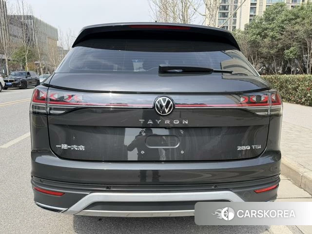 Volkswagen Tanyue 2022 Черный из Китая, фото 2