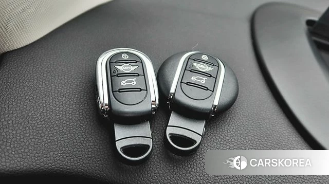 Mini Cooper 2021 Синий из Кореи, фото 2