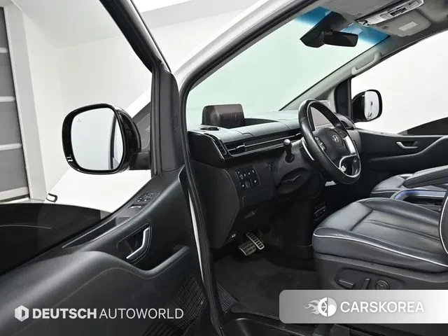 Hyundai Staria 2021 Белый из Кореи, фото 2