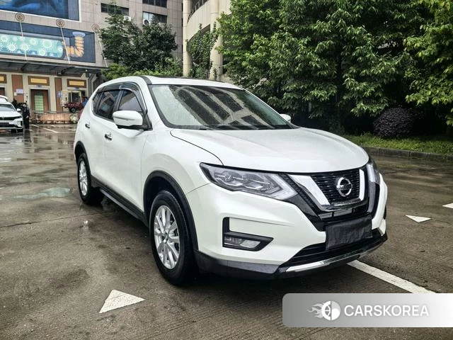 Nissan Qijun 2023 Белый из Китая, фото 2