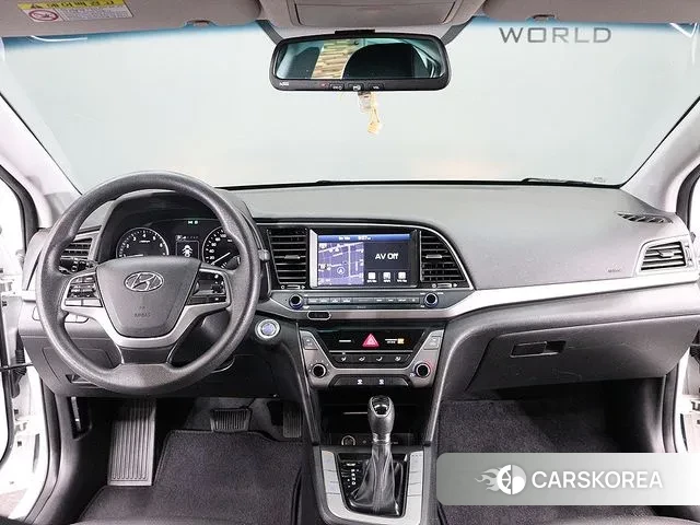 Hyundai Avante AD 2018 Белый из Кореи, фото 2