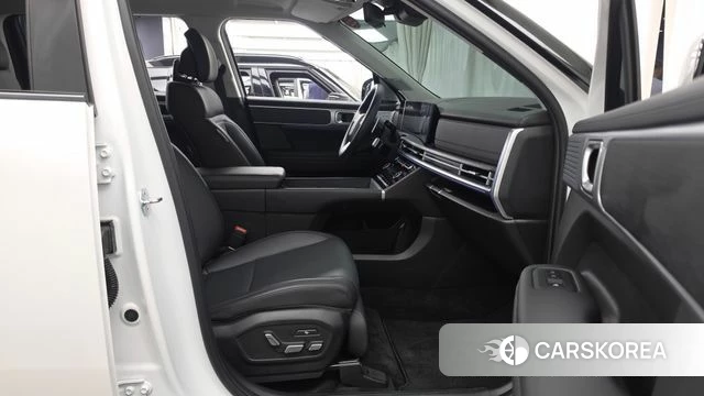 Hyundai Santa Fe (MX5) 2024 Белый из Кореи, фото 2