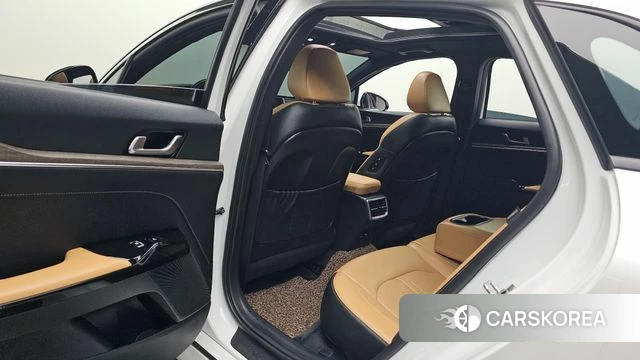 Kia K5 3rd generation 2020 Белый из Кореи, фото 2