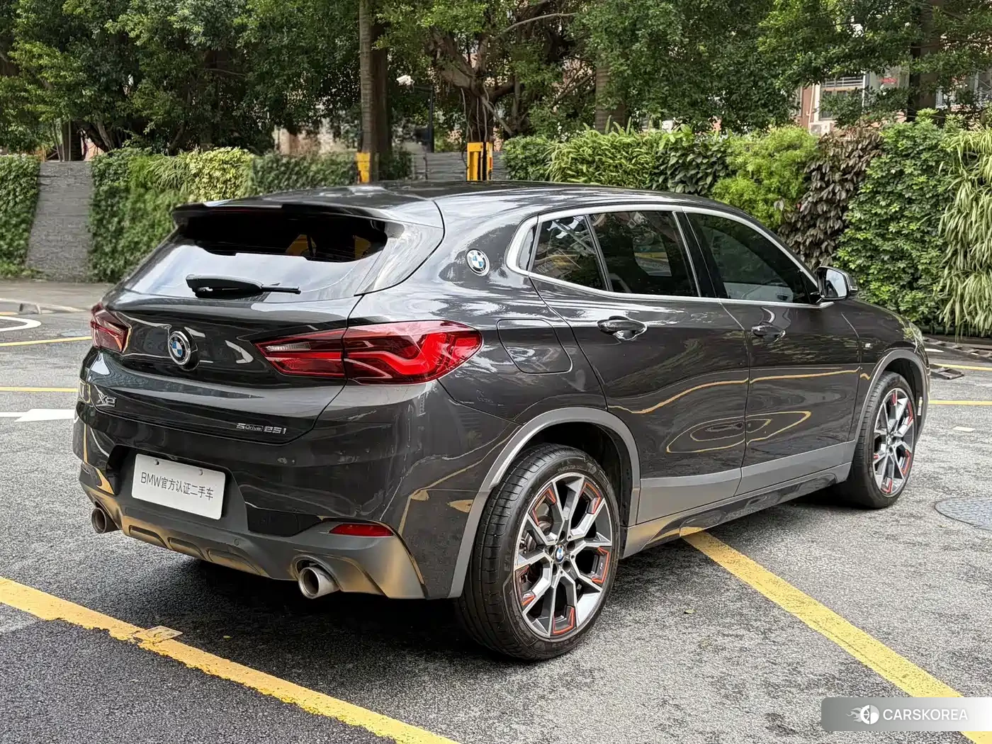 BMW X2 2023 Silver/gray из Китая, фото 2