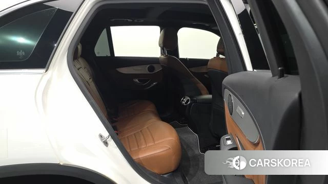 Mercedes-Benz GLC-Class X253 2022 Белый из Кореи, фото 2