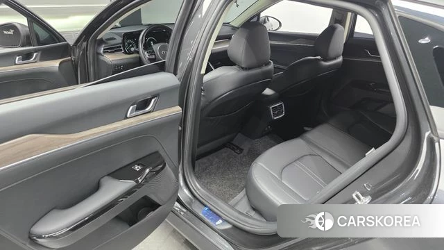 Kia K5 3rd generation 2021 Серый из Кореи, фото 2