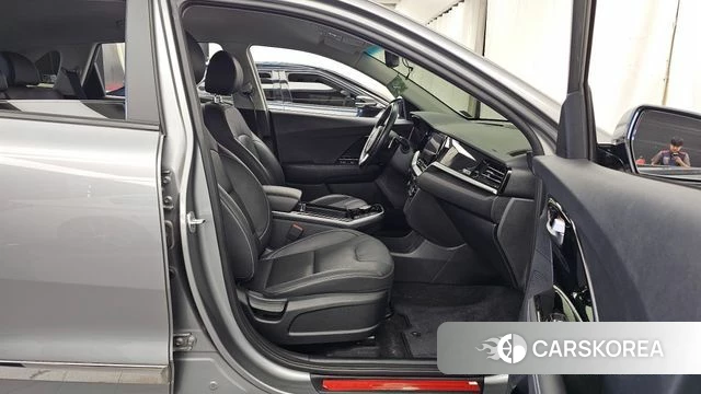 Kia Niro EV 2021 Серый из Кореи, фото 2