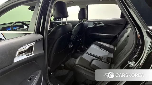 Kia Sportage 5th Generation Hybrid 2021 Черный из Кореи, фото 2