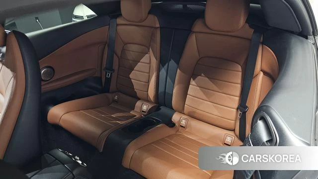 Mercedes-Benz C-Class W205 2020 Белый из Кореи, фото 2