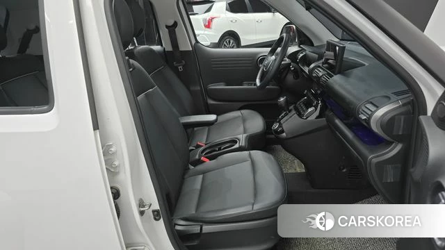 Hyundai Casper 2023 Белый из Кореи, фото 2