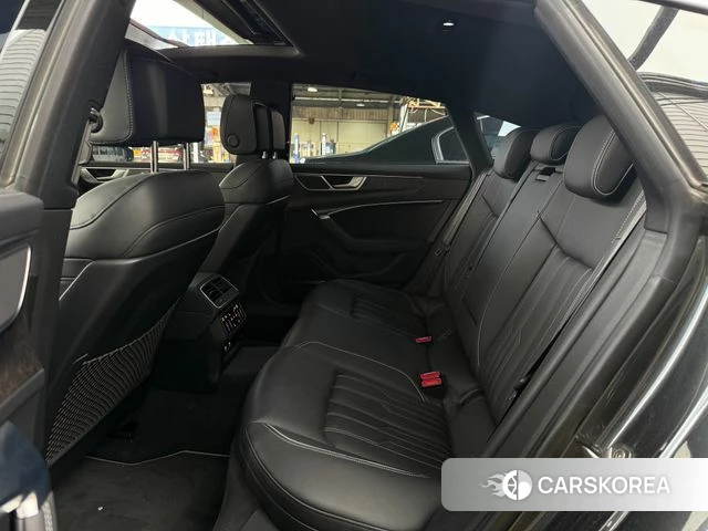 Audi A7 (4K) 2020 Серый из Кореи, фото 2