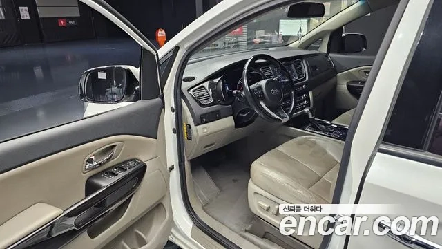 Kia The New Carnival 2019 Серый из Кореи, фото 2