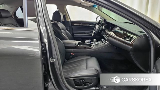 Genesis G90 2019 Серый из Кореи, фото 2