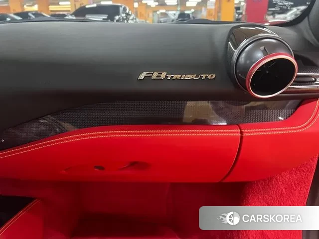 Ferrari F8 Tributo 2022 Красный из Кореи, фото 2