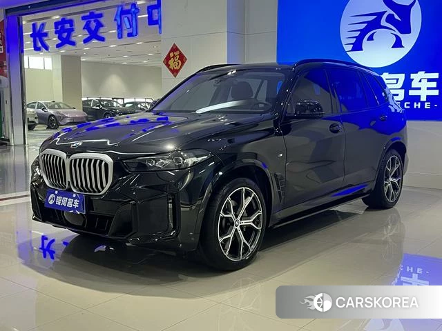 BMW X5 2023 Черный из Китая, фото 2