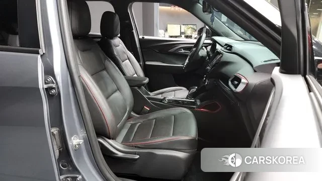 Chevrolet (GM Daewoo) Trailblazer 2021 Серый из Кореи, фото 2