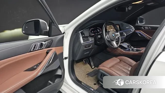 BMW X6 (G06) 2022 Белый из Кореи, фото 2