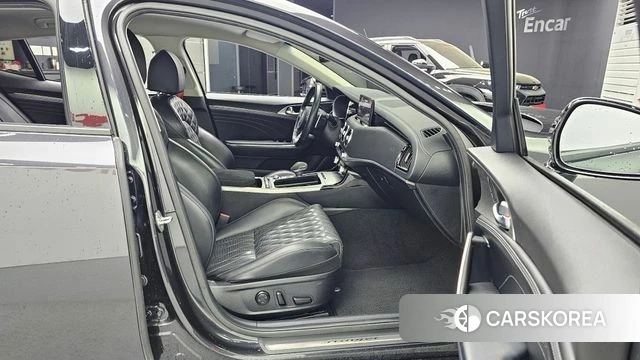 Kia Stinger Meister 2021 Серый из Кореи, фото 2