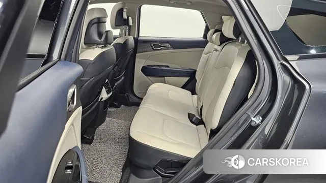 Kia Sportage 5th Generation Hybrid 2023 Серый из Кореи, фото 2