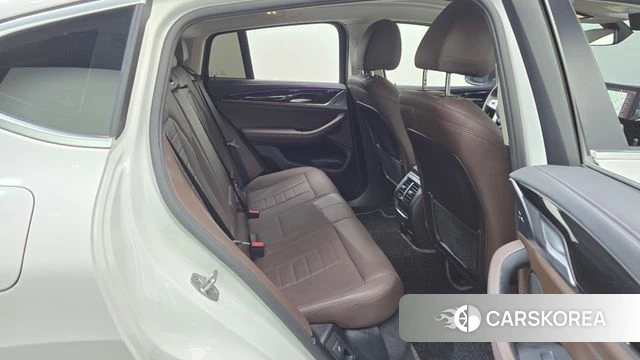 BMW X4 (G02) 2023 Белый из Кореи, фото 2