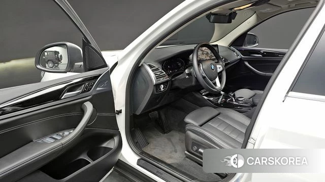 BMW X3 (G01) 2022 Белый из Кореи, фото 2
