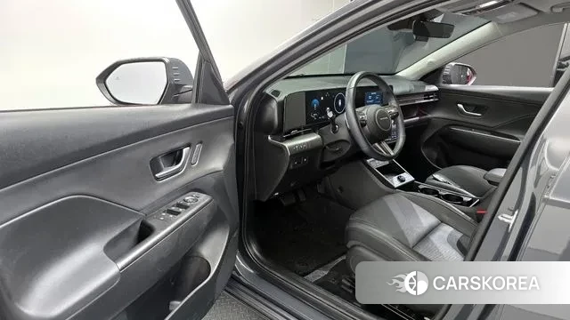 Hyundai Kona Hybrid (SX2) 2023 Серый из Кореи, фото 2