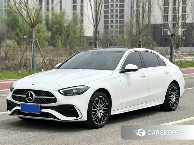 Mercedes-Benz Class C 2024 Белый из Китая, фото 2