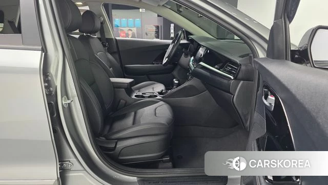 Kia The New Niro 2021 Серебристо-серый из Кореи, фото 2