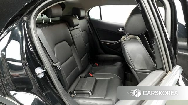 Mercedes-Benz GLA-Class X156 2018 Черный из Кореи, фото 2