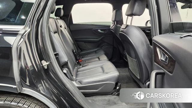 Audi Q7 (4M) 2023 Черный из Кореи, фото 2