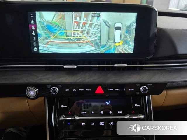 Kia Carnival 4th generation 2023 Белый из Кореи, фото 2