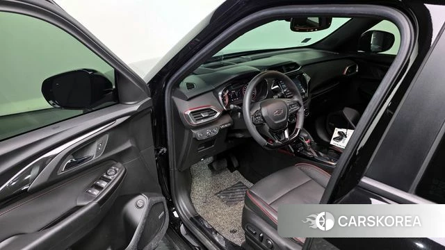 Chevrolet (GM Daewoo) Trailblazer 2021 Черный из Кореи, фото 2