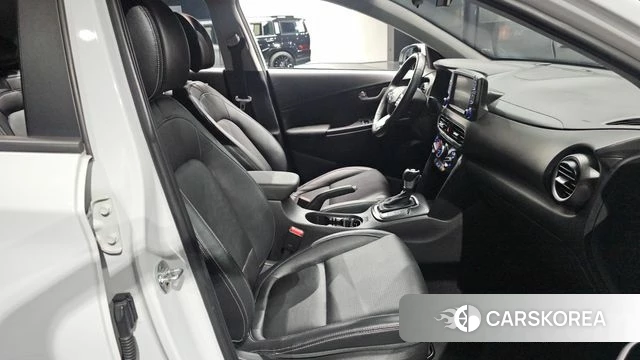 Hyundai Kona 2018 Белый из Кореи, фото 2