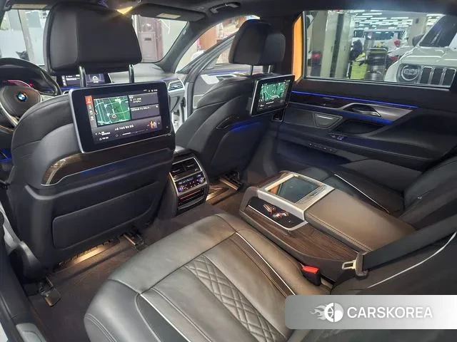 BMW 7 Series (G11) 2019 Белый из Кореи, фото 2