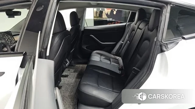 Tesla Model 3 2021 Белый из Кореи, фото 2