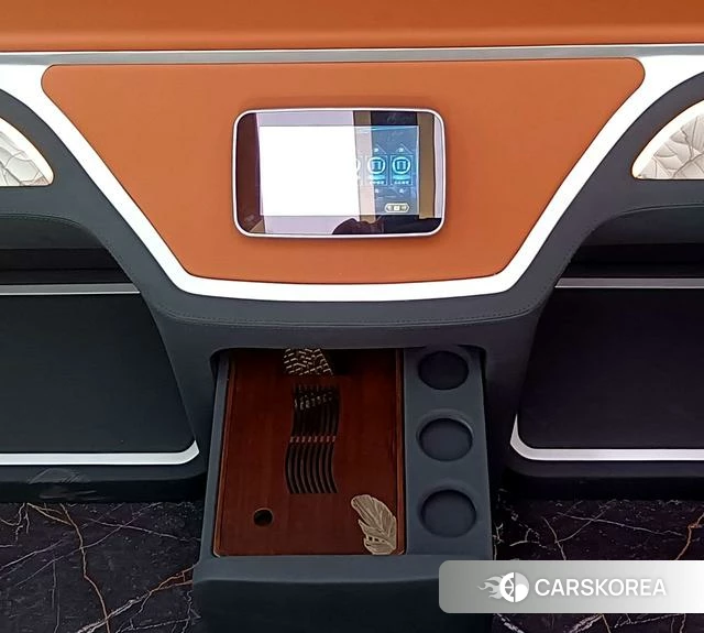Mercedes-Benz Sprinter 2023 Черный из Китая, фото 2