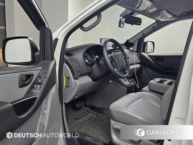 Hyundai The New Grand Starex 2019 Белый из Кореи, фото 2
