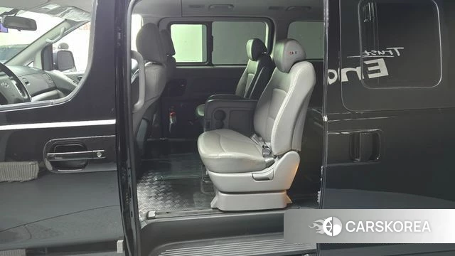 Hyundai The New Grand Starex 2020 Черный из Кореи, фото 2