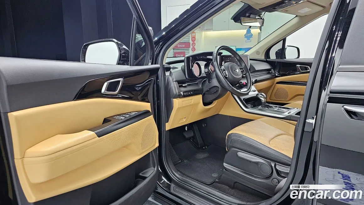 Kia Carnival 4th generation 2021 Черный из Кореи, фото 2