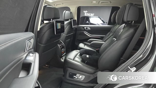 BMW X7 (G07) 2022 Серый из Кореи, фото 2