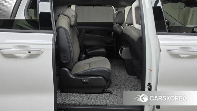 Kia The New Carnival 4th Generation 2025 Белый из Кореи, фото 2