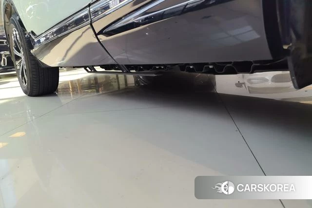 Honda CR-V PHEV 2023 Белый из Китая, фото 2