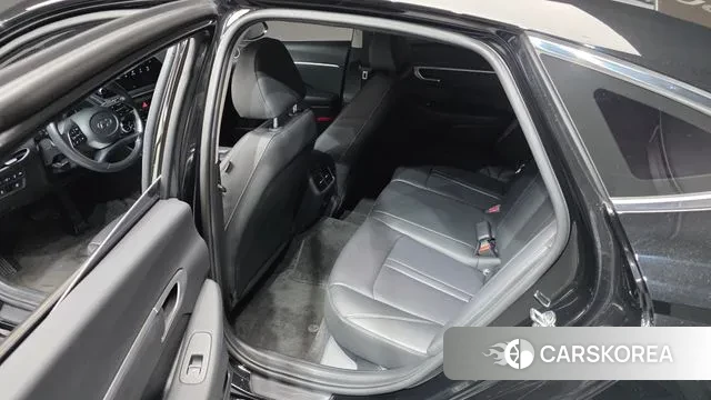 Hyundai Sonata (DN8) 2021 Черный из Кореи, фото 2