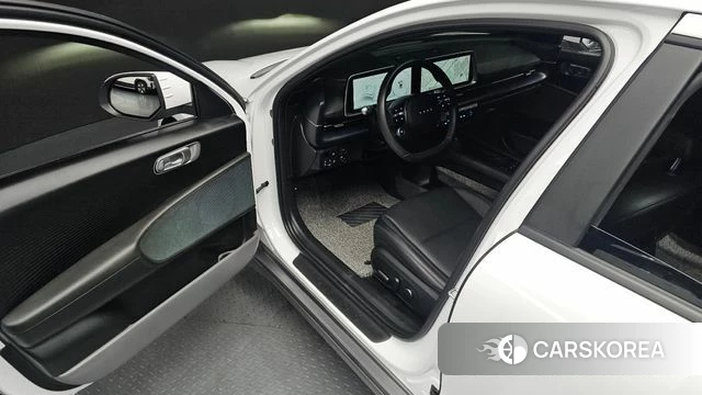 Hyundai Ionic 6 2024 Белый из Кореи, фото 2
