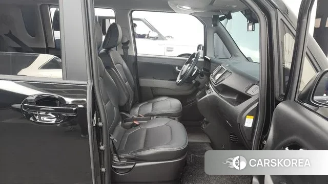 Kia The New Kia Ray EV 2024 Черный из Кореи, фото 2