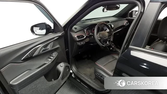 Chevrolet (GM Daewoo) Trailblazer 2022 Черный из Кореи, фото 2