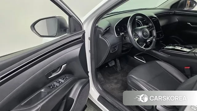 Hyundai Tucson (NX4) 2022 Белый из Кореи, фото 2