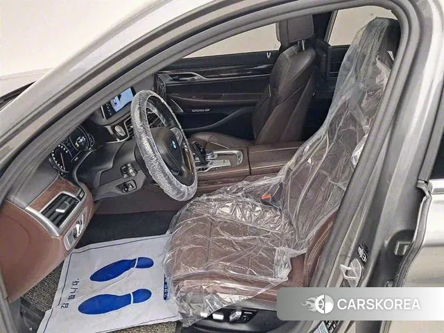 BMW 7 Series (G11) 2018 Серый из Кореи, фото 2